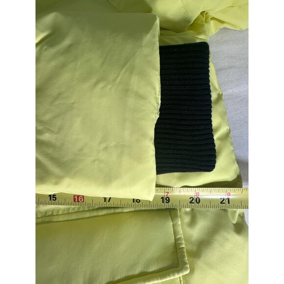 Alpine Design Women’s sz M Dream Puff Jacket Neon Yellow Down Winter Coat Cozy - Picture 13 of 15